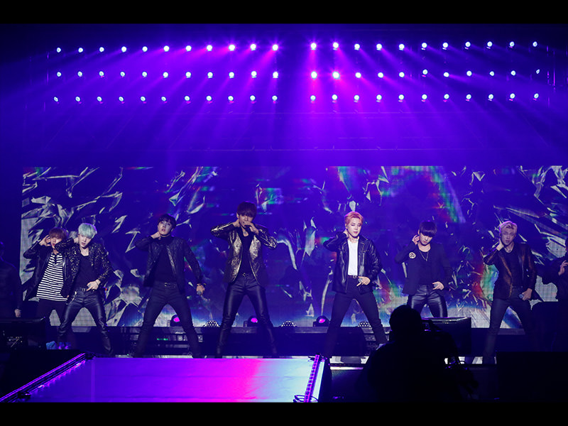 2015 BTS LIVE＜花様年華 on stage＞ ～Japan Edition～at YOKOHAMA ARENA