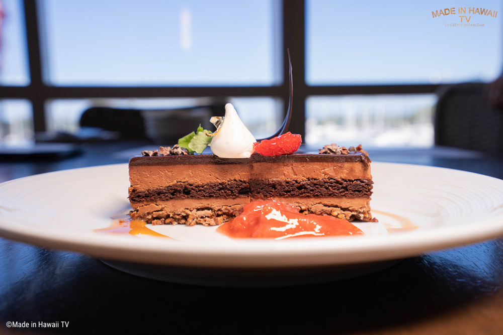 ワンハンドレッドセイルズ レストラン&バー