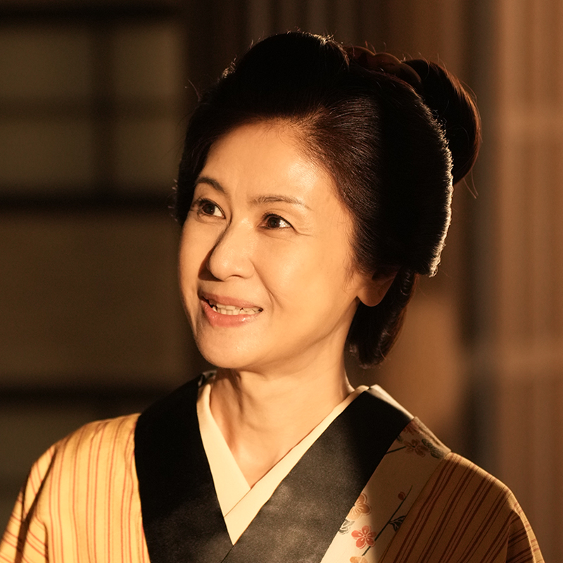 小林綾子